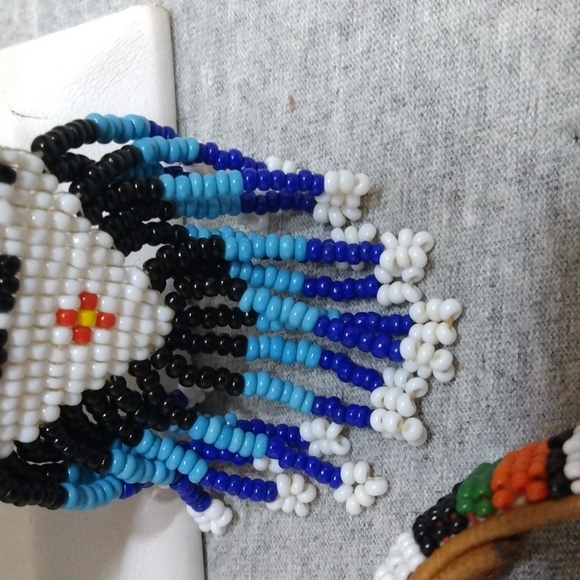 Native American Beaded Set - Picture 6 of 6